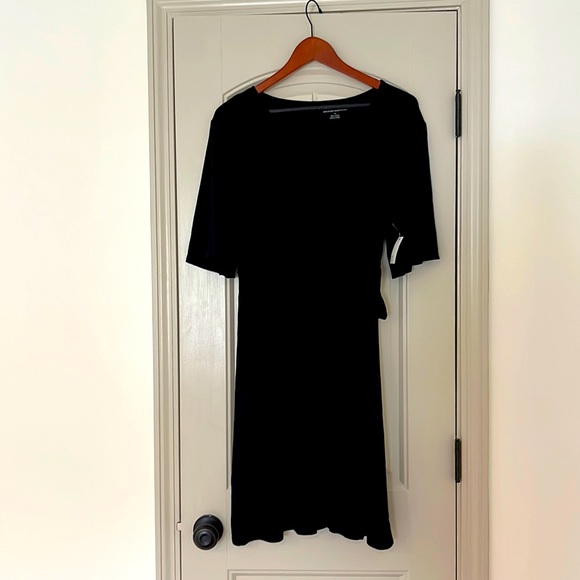 Amazon Essentials Women's Standard Kimono Sleeve Wrap Dress, Medium - Picture 1 of 3